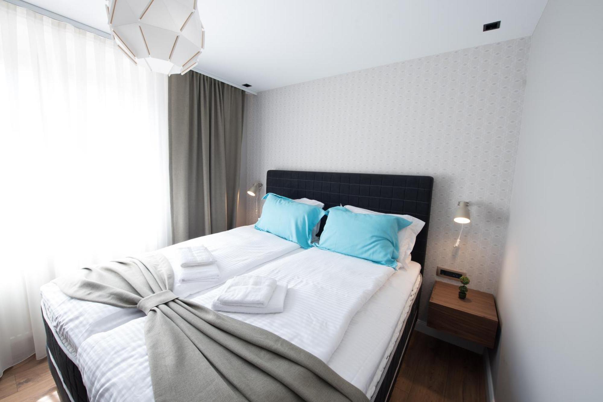Boulevard Exclusive Prishtine Bagian luar foto