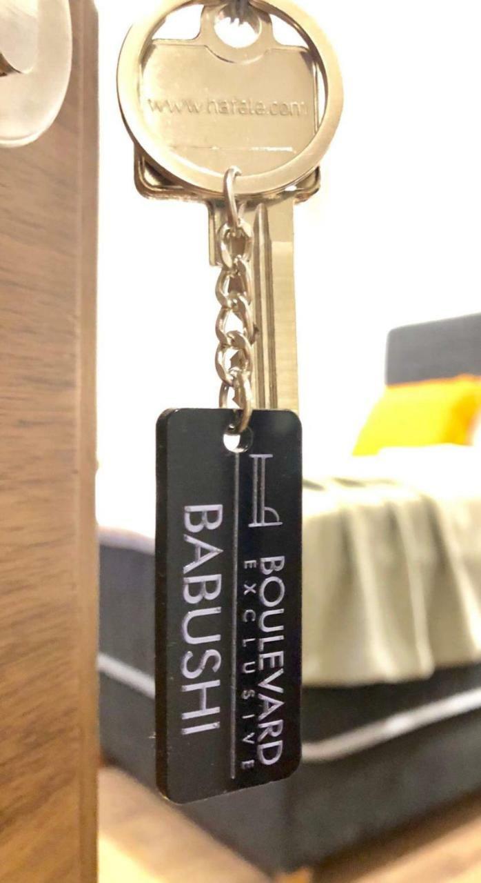 Boulevard Exclusive Prishtine Bagian luar foto