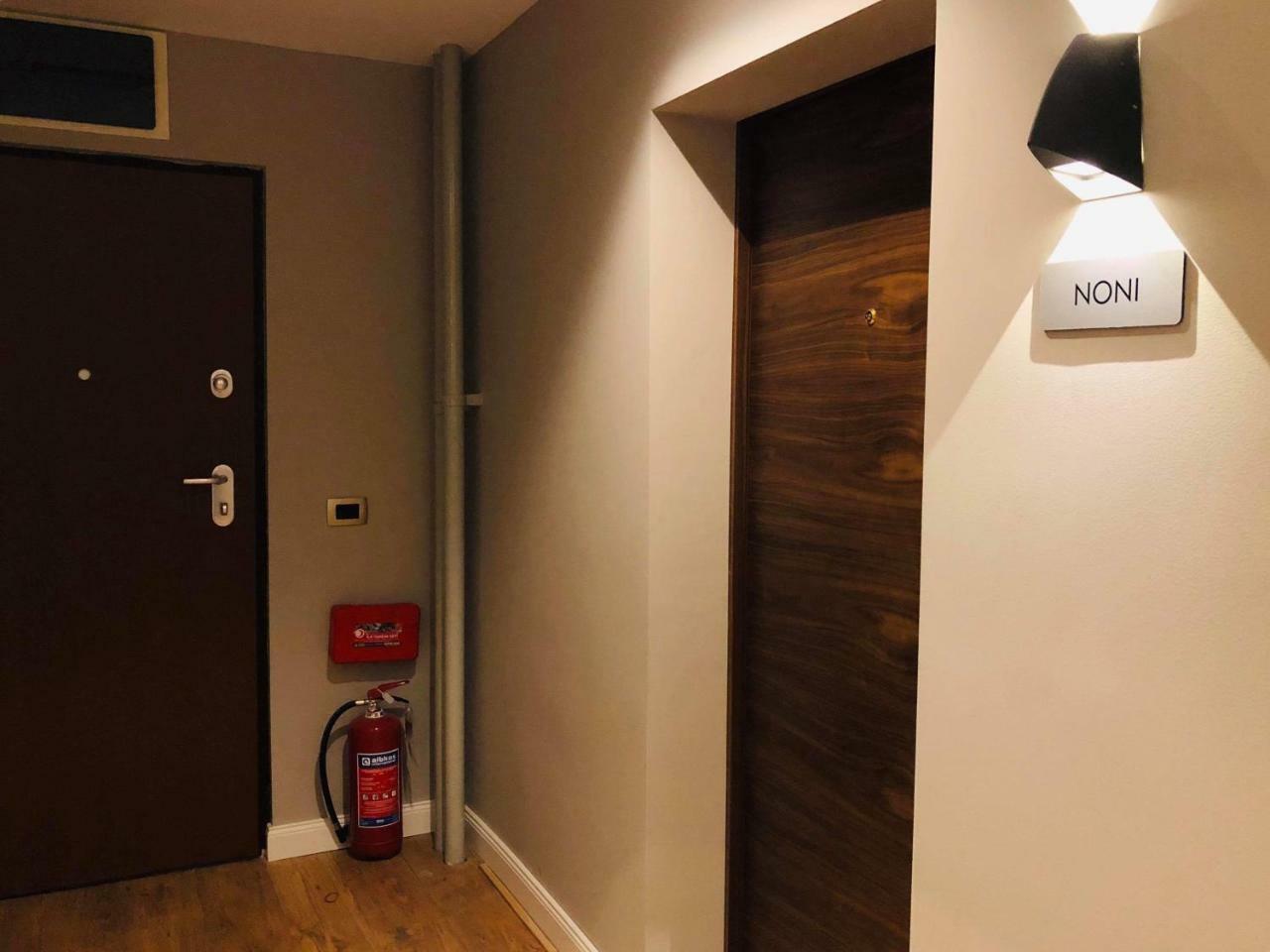 Boulevard Exclusive Prishtine Bagian luar foto