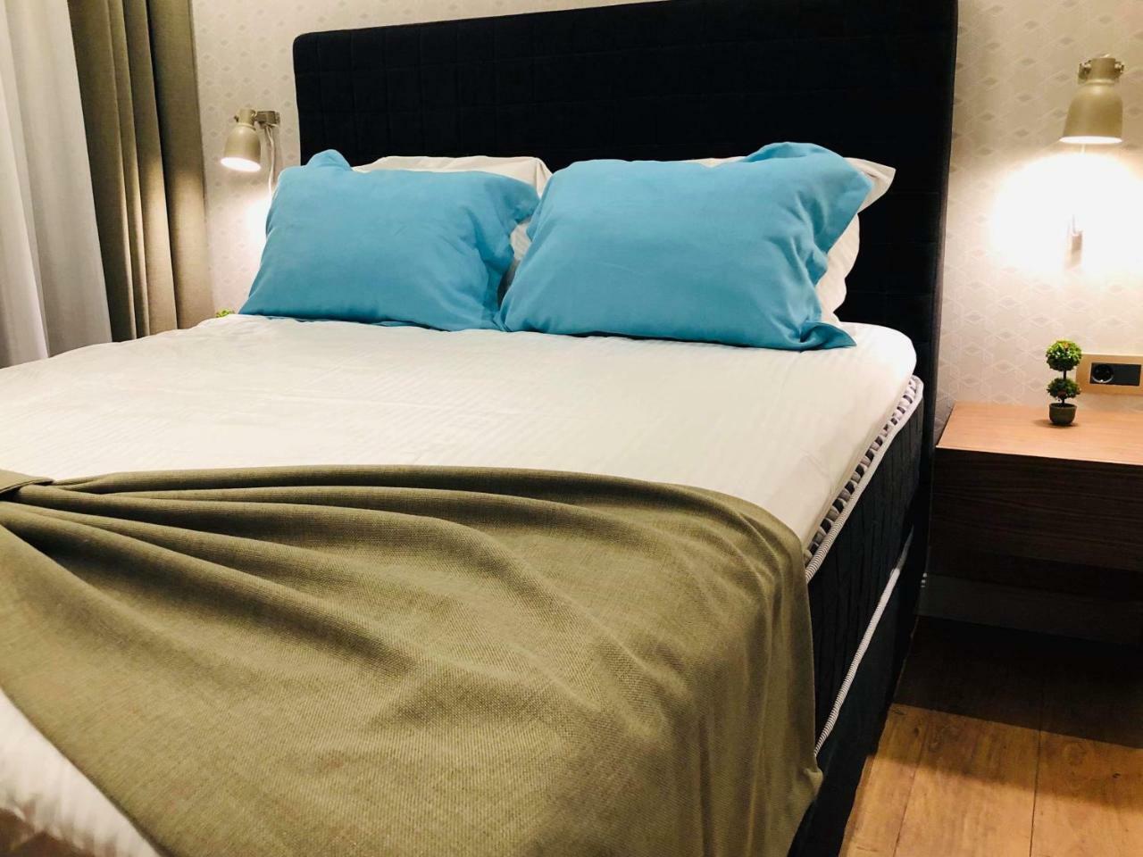 Boulevard Exclusive Prishtine Bagian luar foto