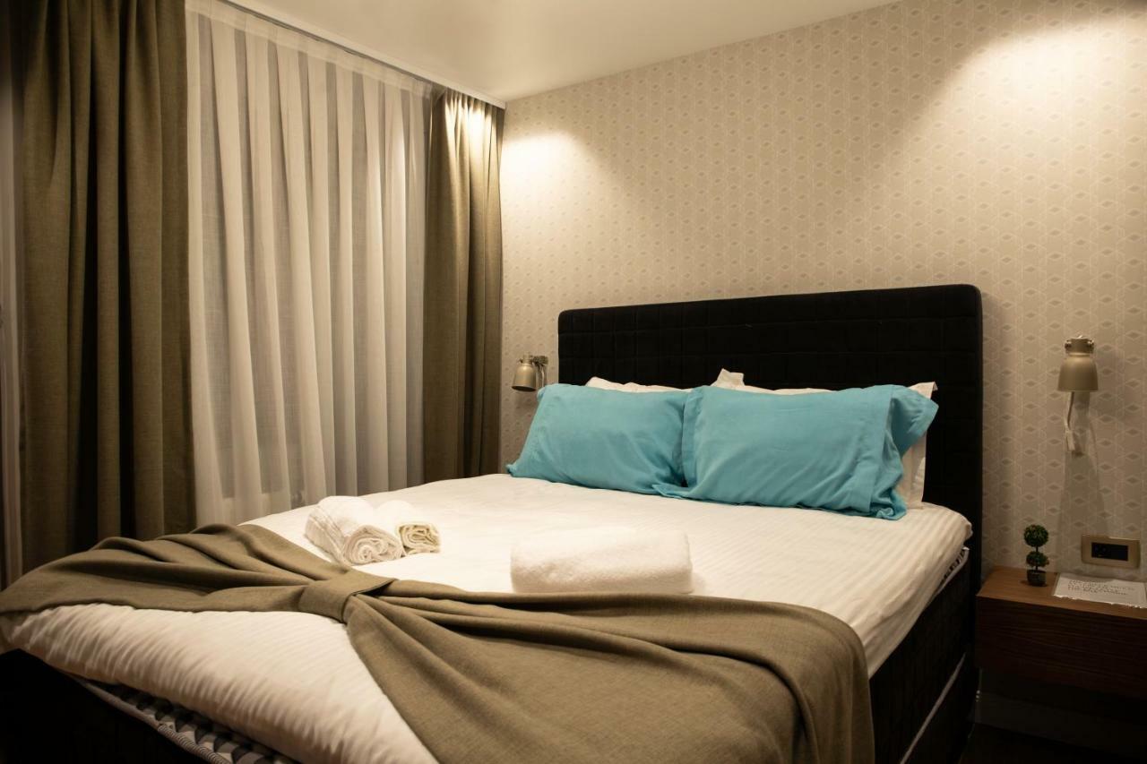 Boulevard Exclusive Prishtine Bagian luar foto