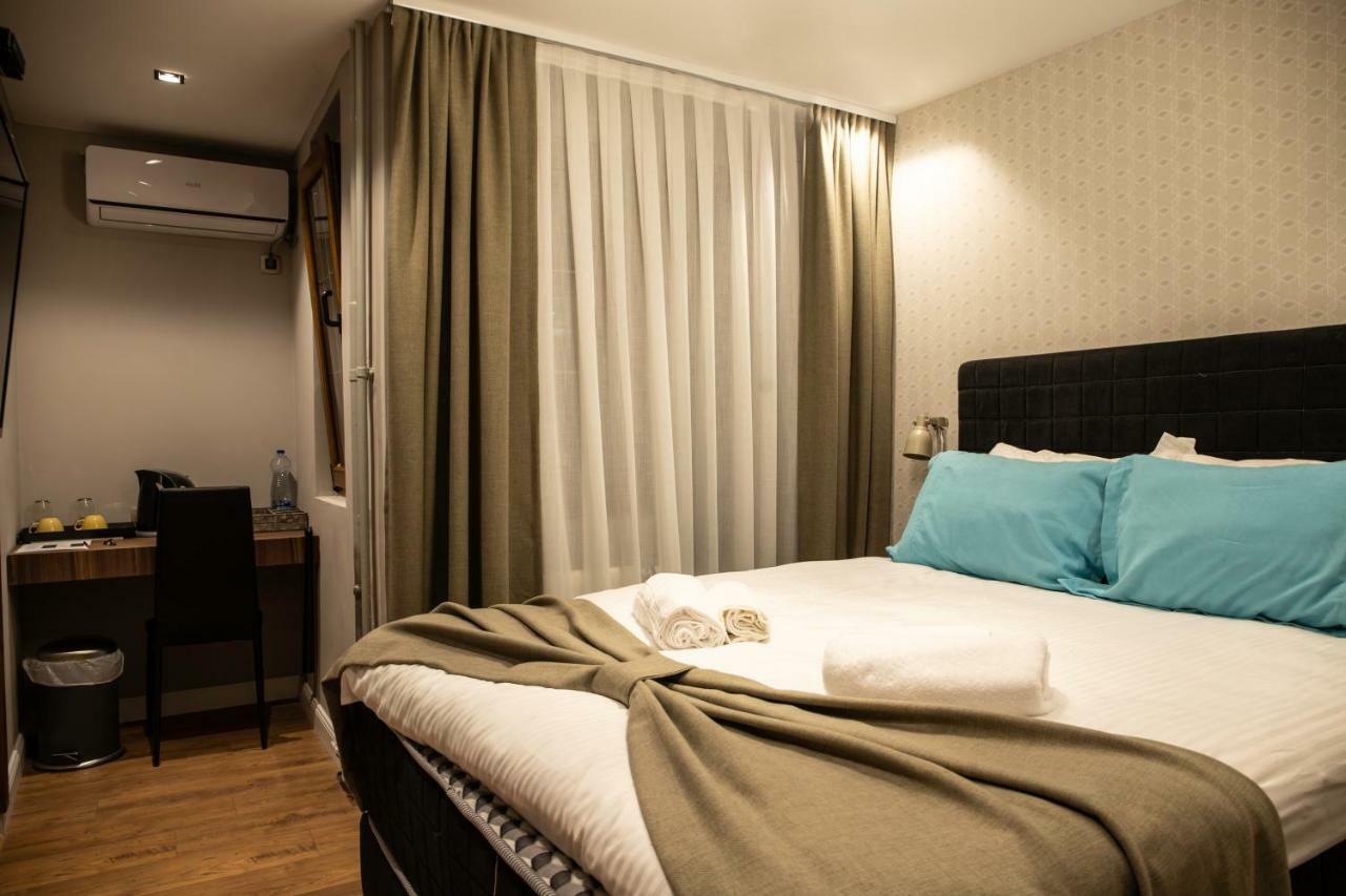 Boulevard Exclusive Prishtine Bagian luar foto