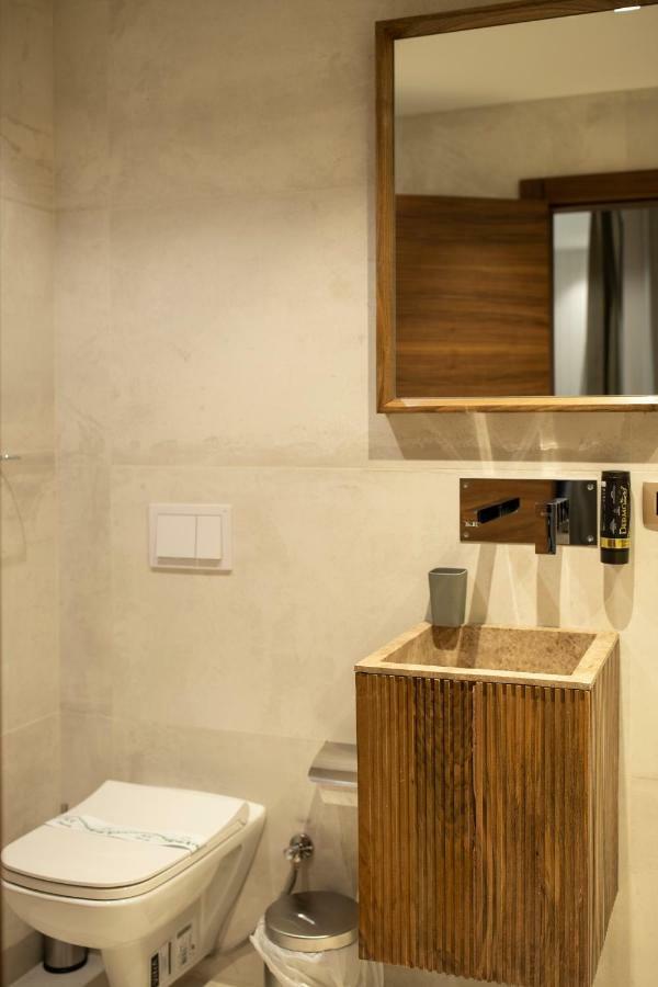 Boulevard Exclusive Prishtine Bagian luar foto